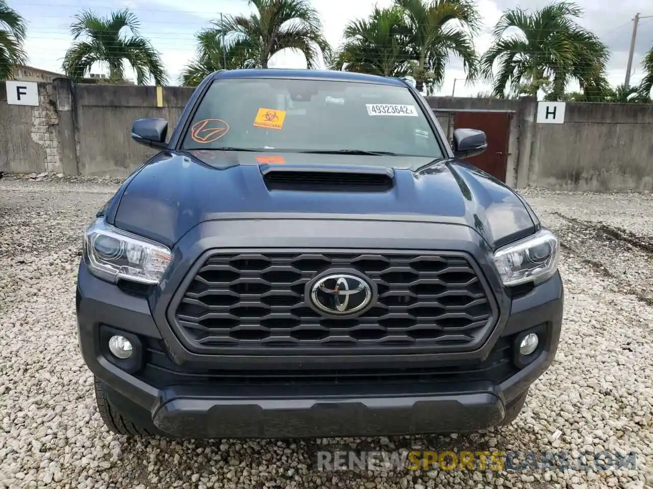 9 Photograph of a damaged car 3TMAZ5CN2NM162750 TOYOTA TACOMA 2022