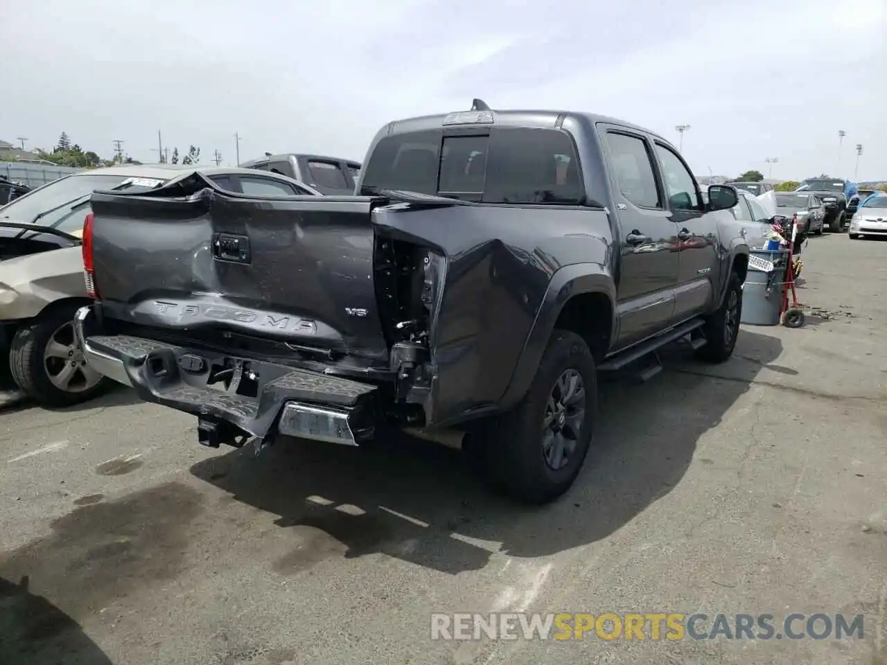 4 Фотография поврежденного автомобиля 3TMAZ5CN2NM163316 TOYOTA TACOMA 2022