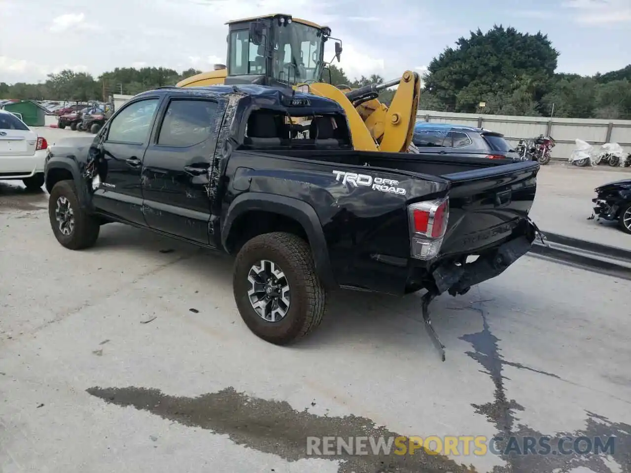 3 Photograph of a damaged car 3TMAZ5CN2NM164109 TOYOTA TACOMA 2022