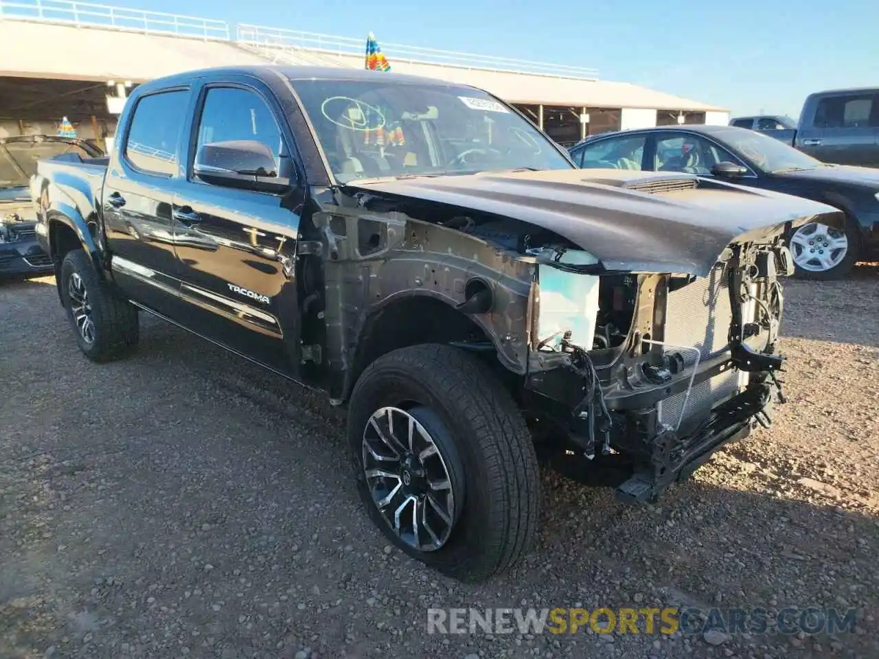 1 Photograph of a damaged car 3TMAZ5CN2NM165258 TOYOTA TACOMA 2022