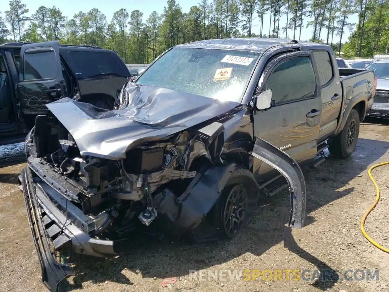 2 Photograph of a damaged car 3TMAZ5CN2NM172081 TOYOTA TACOMA 2022