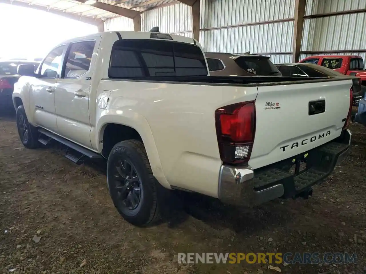 3 Photograph of a damaged car 3TMAZ5CN3NM169142 TOYOTA TACOMA 2022