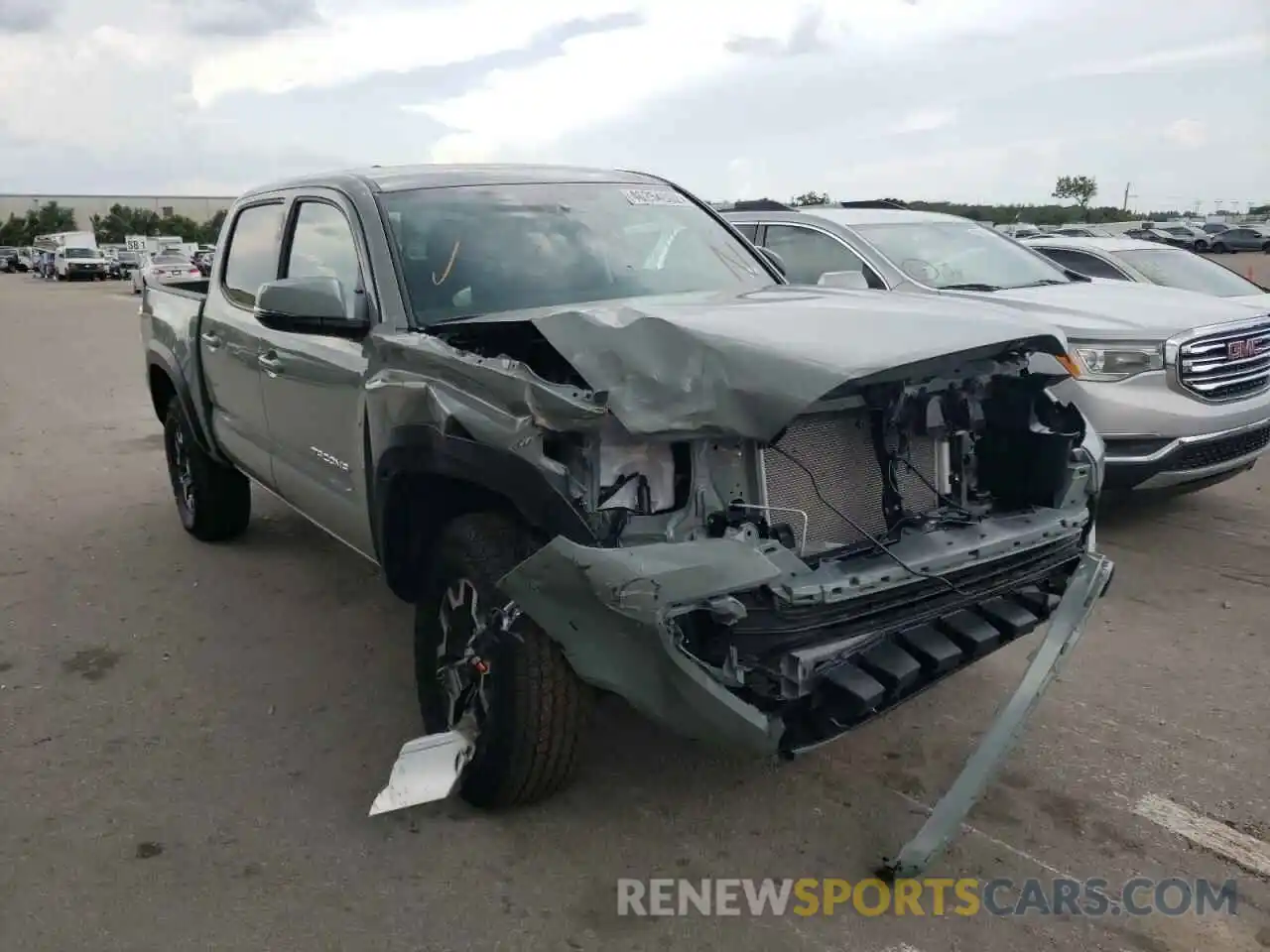 1 Photograph of a damaged car 3TMAZ5CN3NM171392 TOYOTA TACOMA 2022