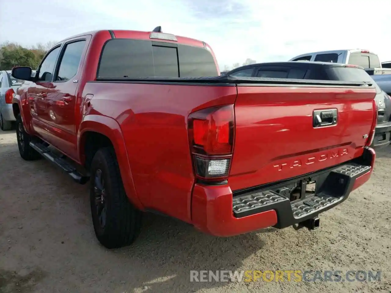 3 Photograph of a damaged car 3TMAZ5CN4NM160336 TOYOTA TACOMA 2022