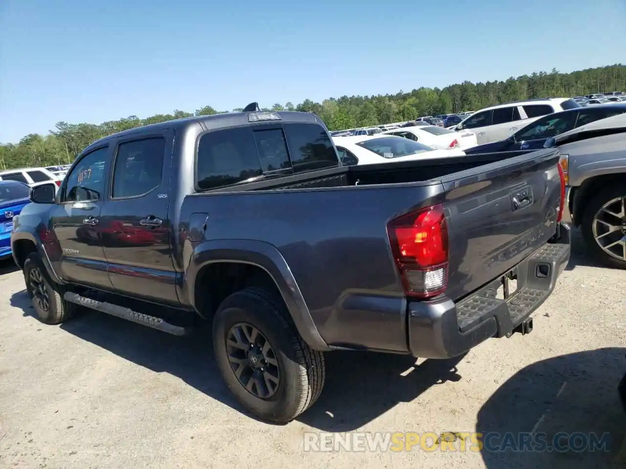 3 Photograph of a damaged car 3TMAZ5CN4NM161079 TOYOTA TACOMA 2022