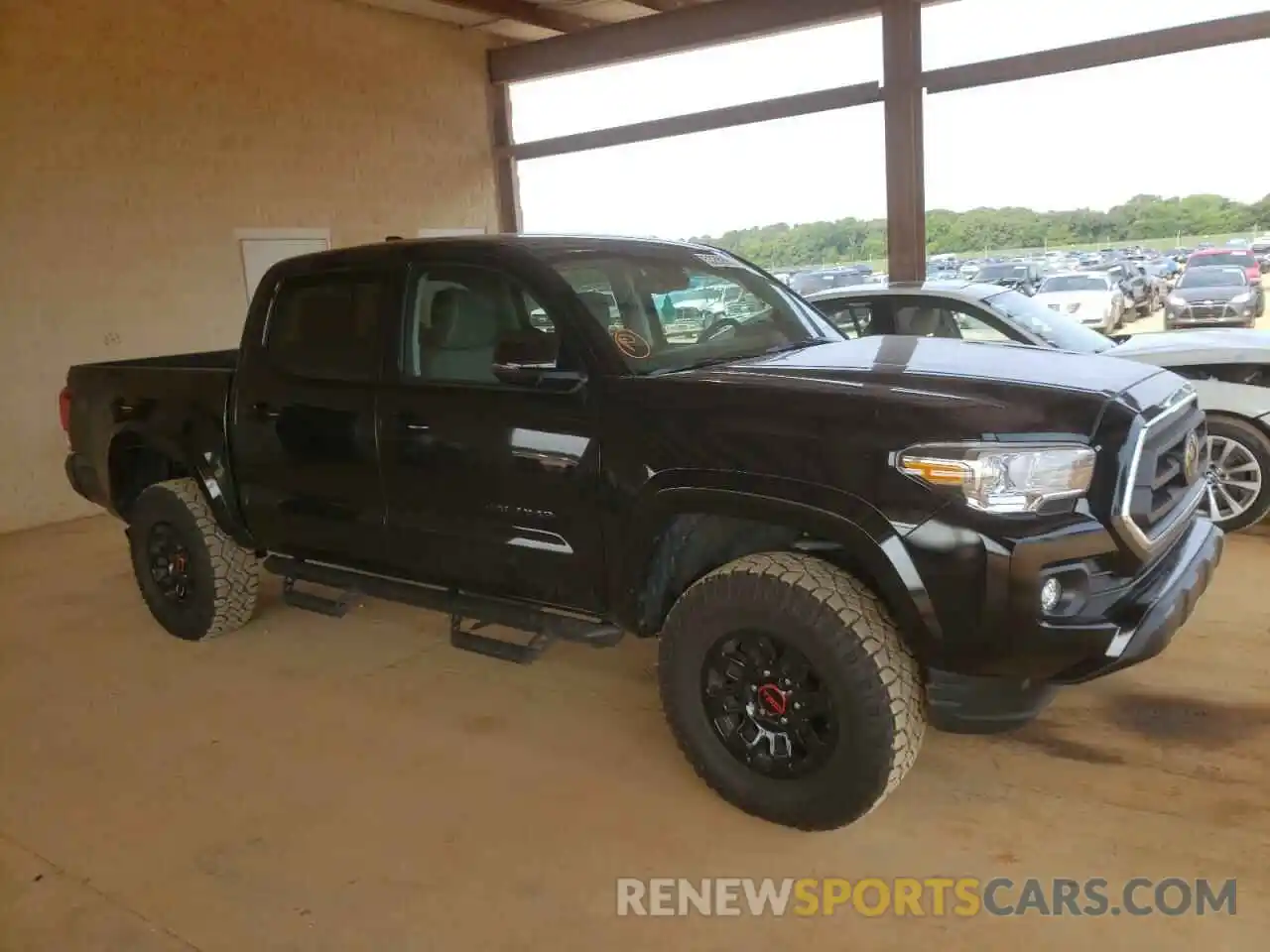 1 Photograph of a damaged car 3TMAZ5CN4NM167433 TOYOTA TACOMA 2022