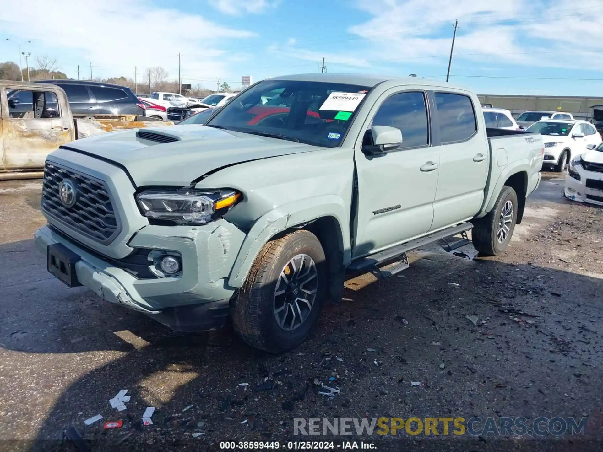 2 Photograph of a damaged car 3TMAZ5CN4NM186841 TOYOTA TACOMA 2022