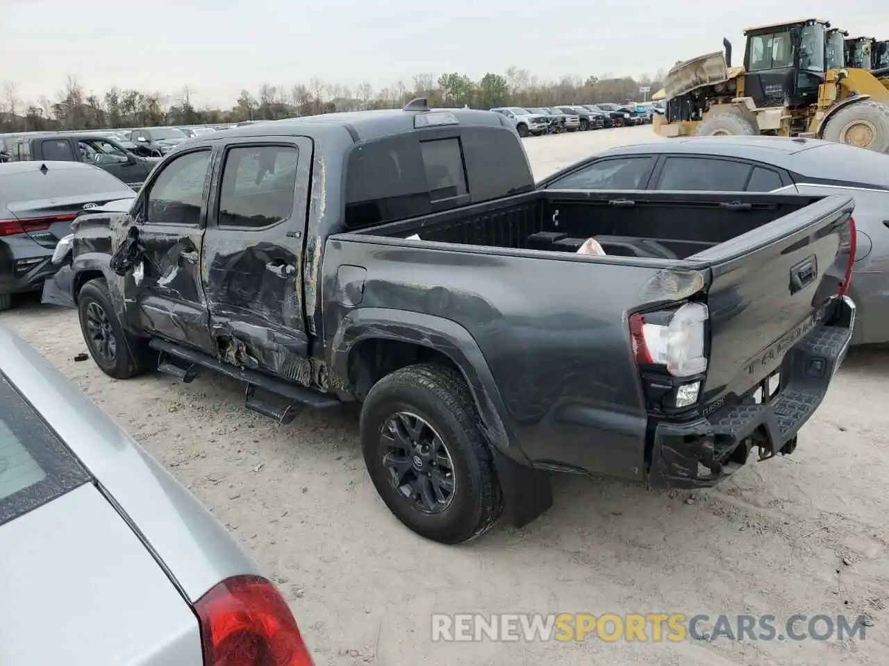 2 Photograph of a damaged car 3TMAZ5CN5NM160961 TOYOTA TACOMA 2022