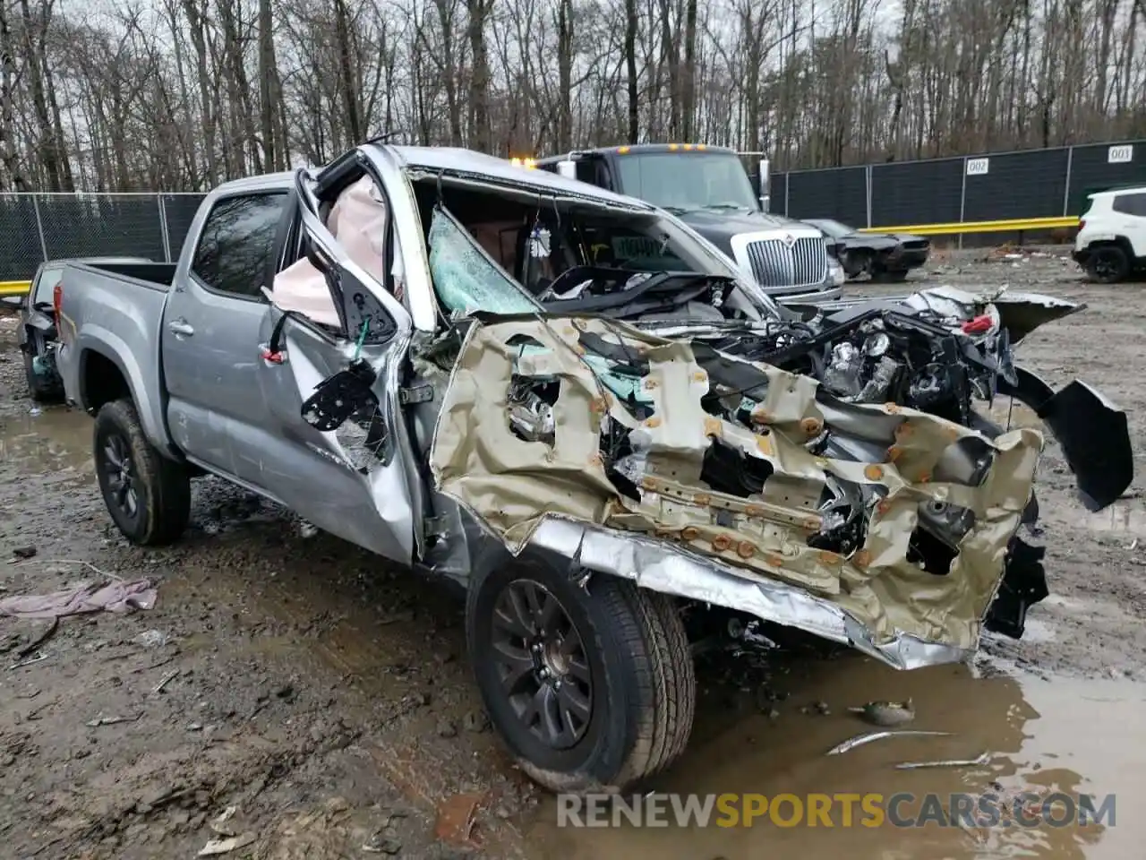 10 Photograph of a damaged car 3TMAZ5CN5NM165156 TOYOTA TACOMA 2022