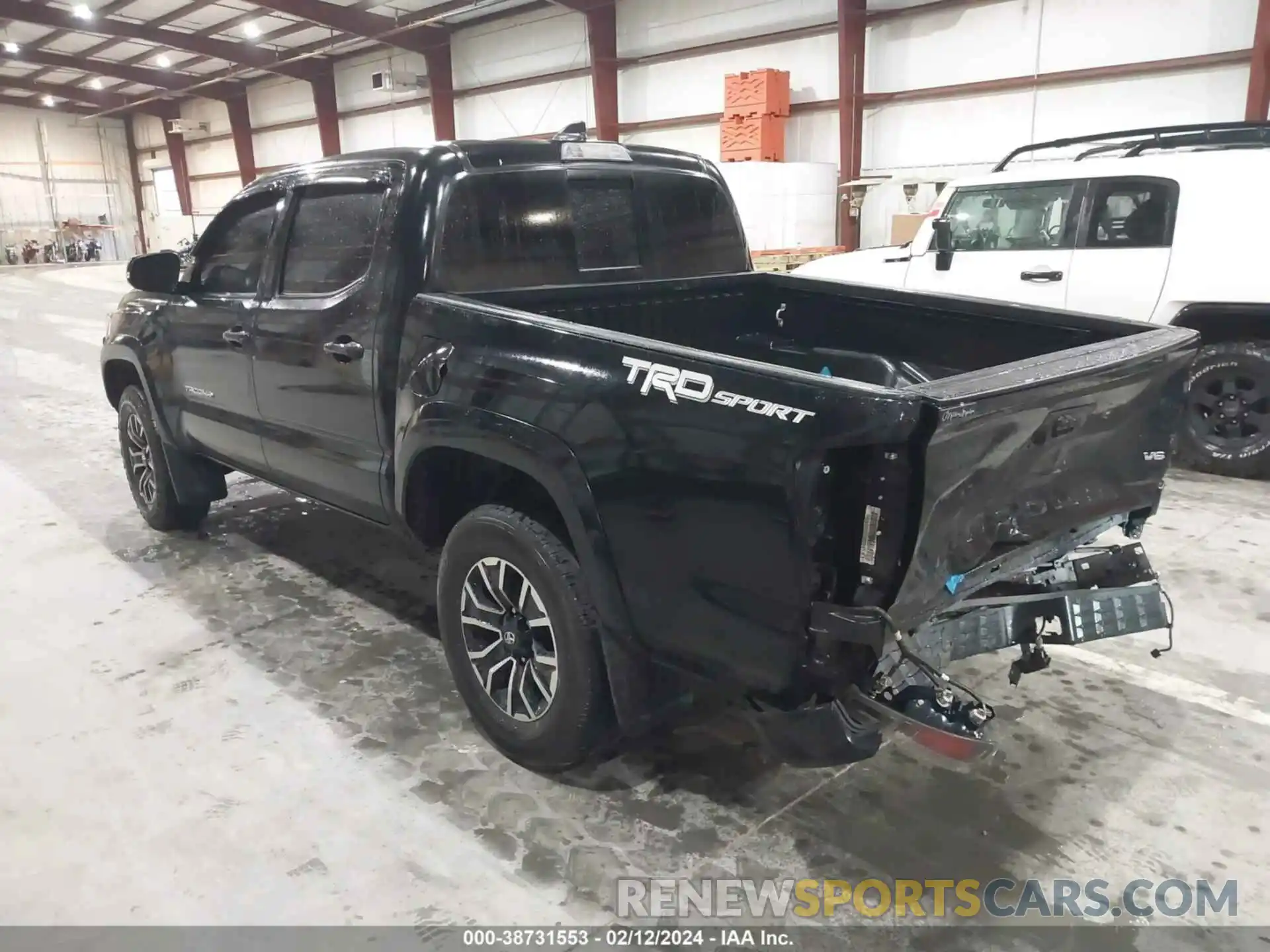 3 Photograph of a damaged car 3TMAZ5CN6NM164789 TOYOTA TACOMA 2022