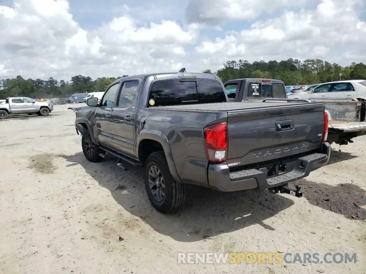 3 Photograph of a damaged car 3TMAZ5CN6NM165151 TOYOTA TACOMA 2022