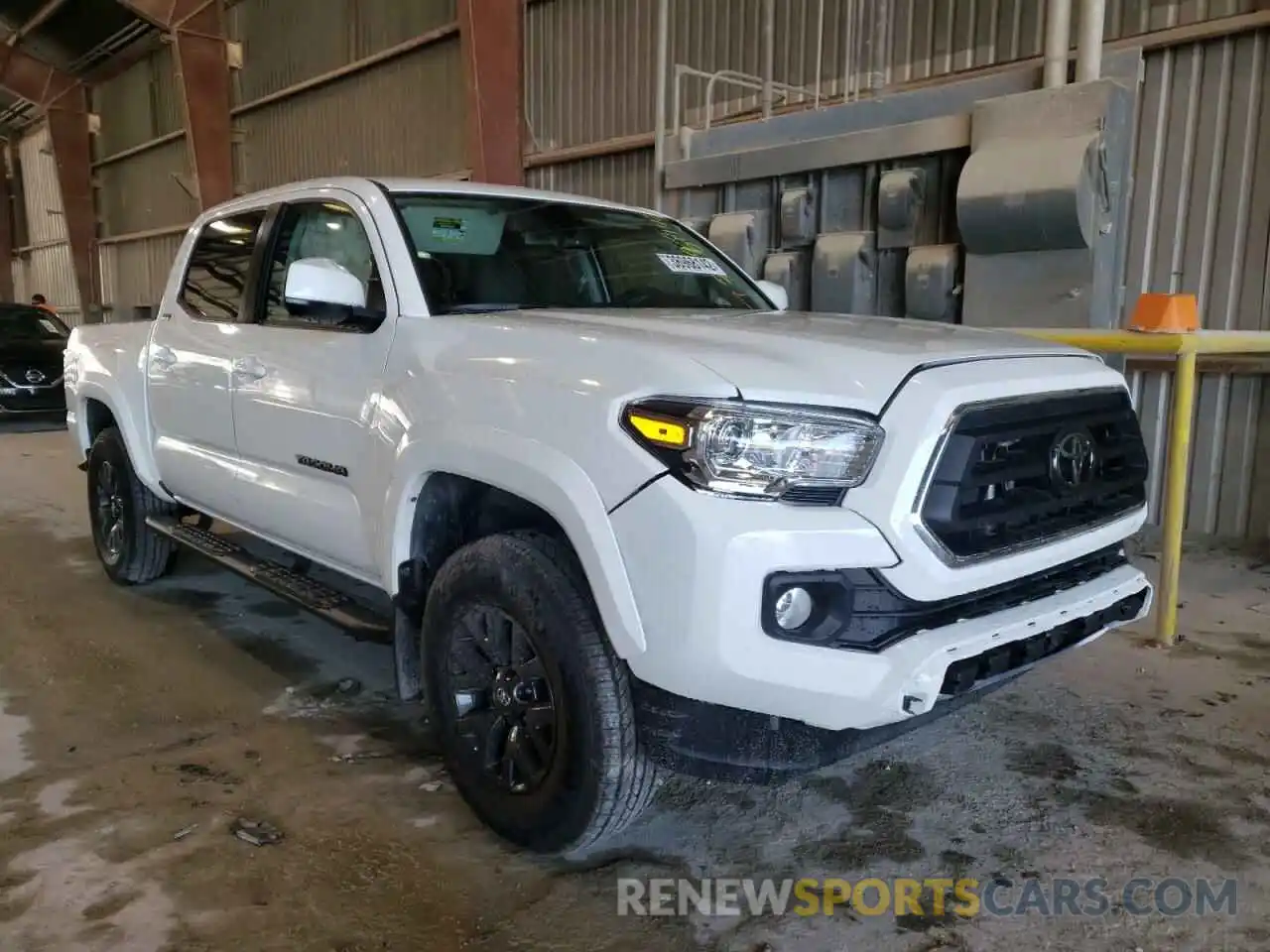 1 Photograph of a damaged car 3TMAZ5CN6NM168387 TOYOTA TACOMA 2022