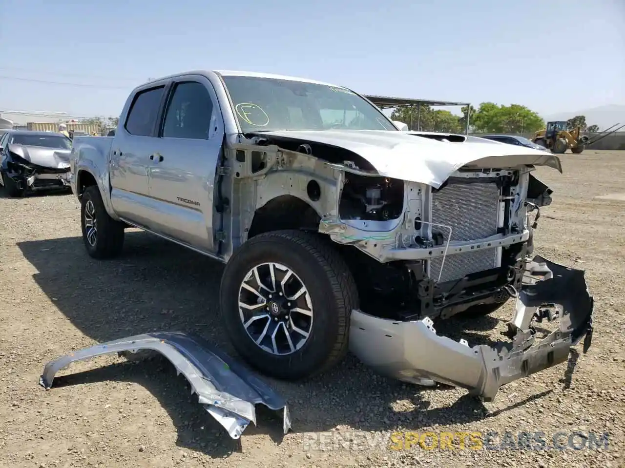 1 Photograph of a damaged car 3TMAZ5CN6NM172035 TOYOTA TACOMA 2022