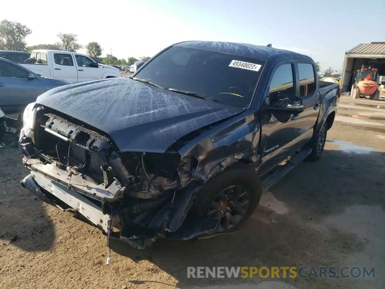 2 Photograph of a damaged car 3TMAZ5CN7NM164168 TOYOTA TACOMA 2022