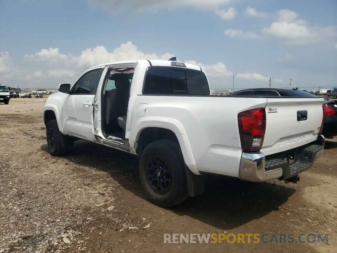 3 Photograph of a damaged car 3TMAZ5CN7NM176580 TOYOTA TACOMA 2022