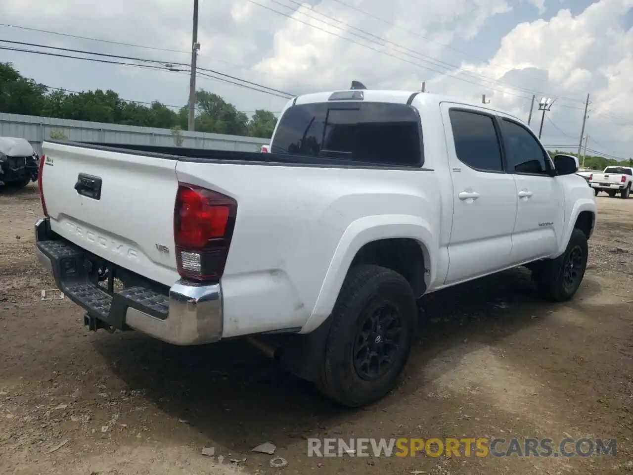 4 Photograph of a damaged car 3TMAZ5CN7NM176580 TOYOTA TACOMA 2022