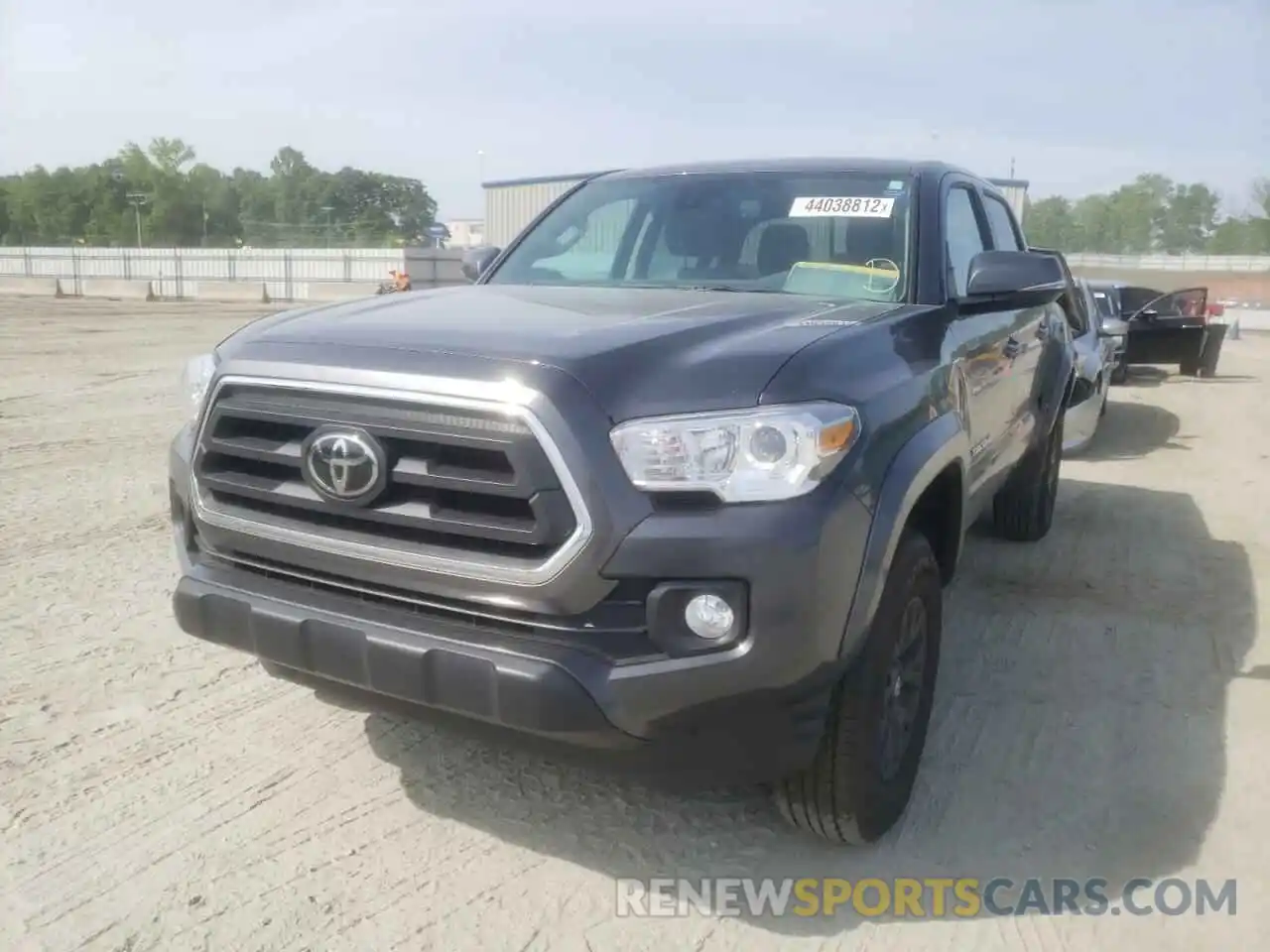 2 Photograph of a damaged car 3TMAZ5CN8NM169542 TOYOTA TACOMA 2022