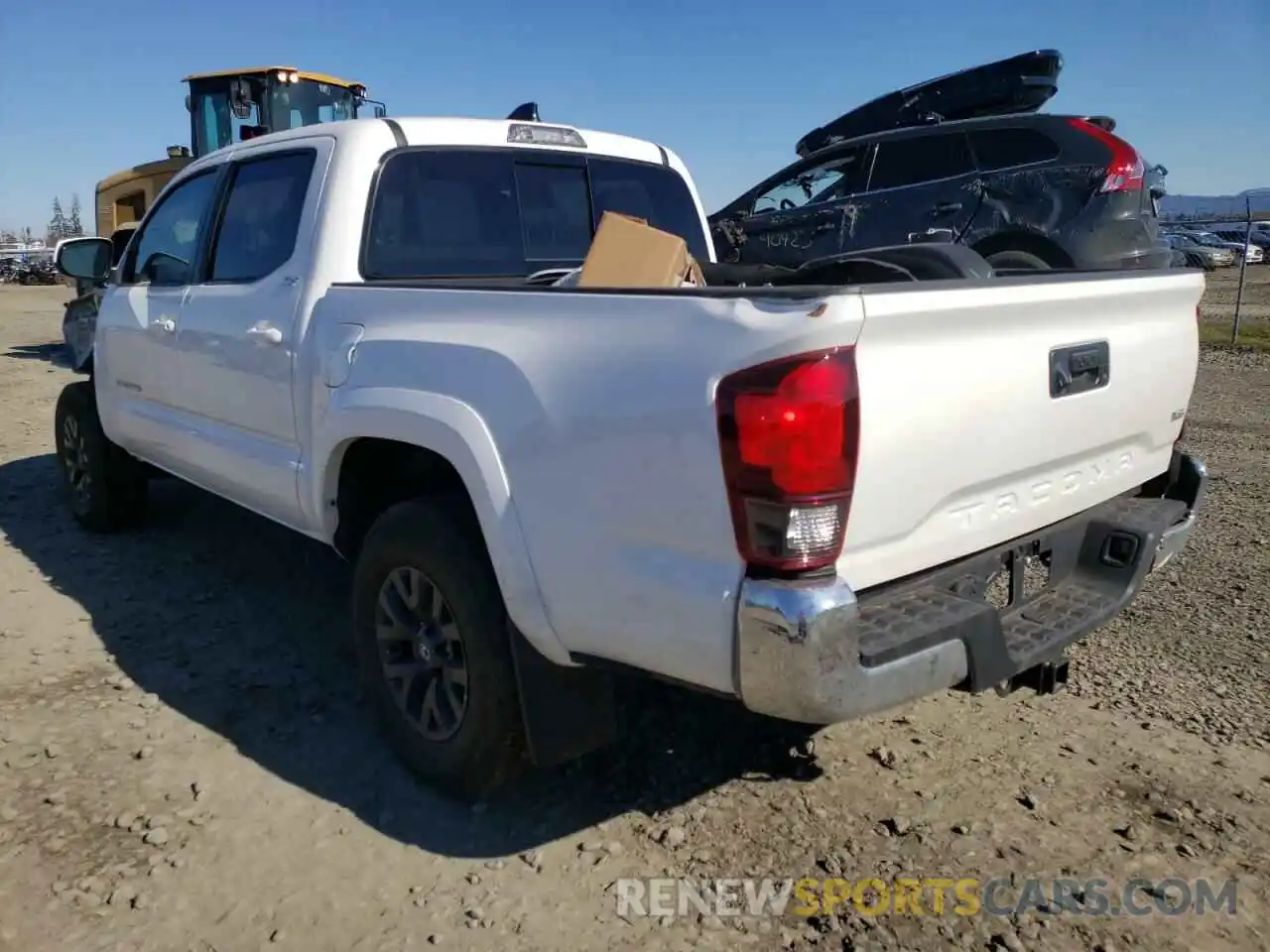 3 Photograph of a damaged car 3TMAZ5CN9NM162227 TOYOTA TACOMA 2022