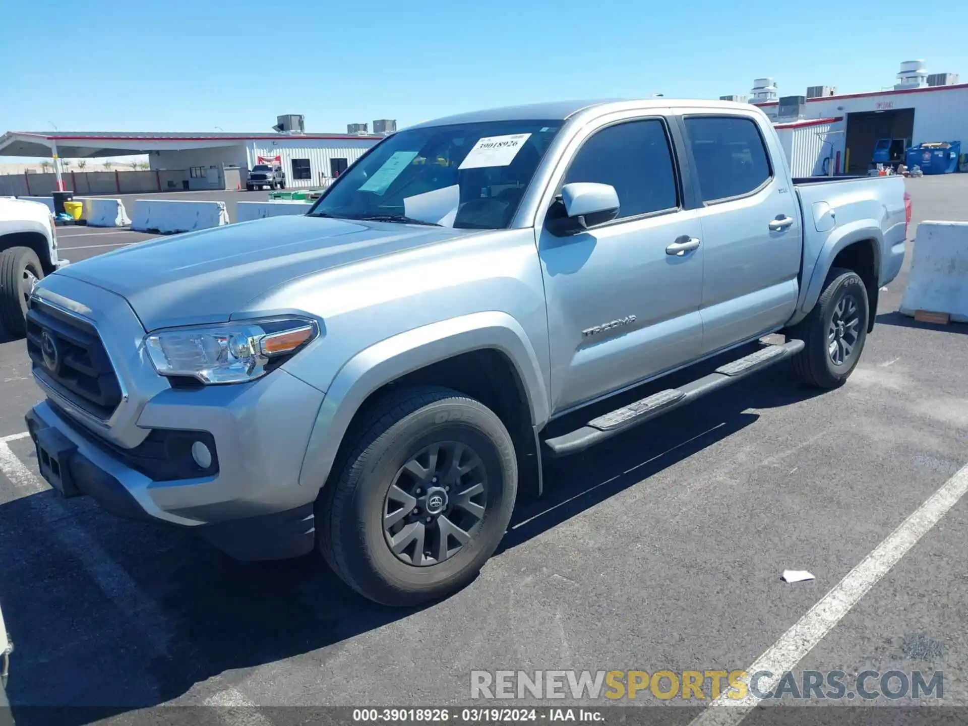 14 Photograph of a damaged car 3TMAZ5CN9NM181070 TOYOTA TACOMA 2022