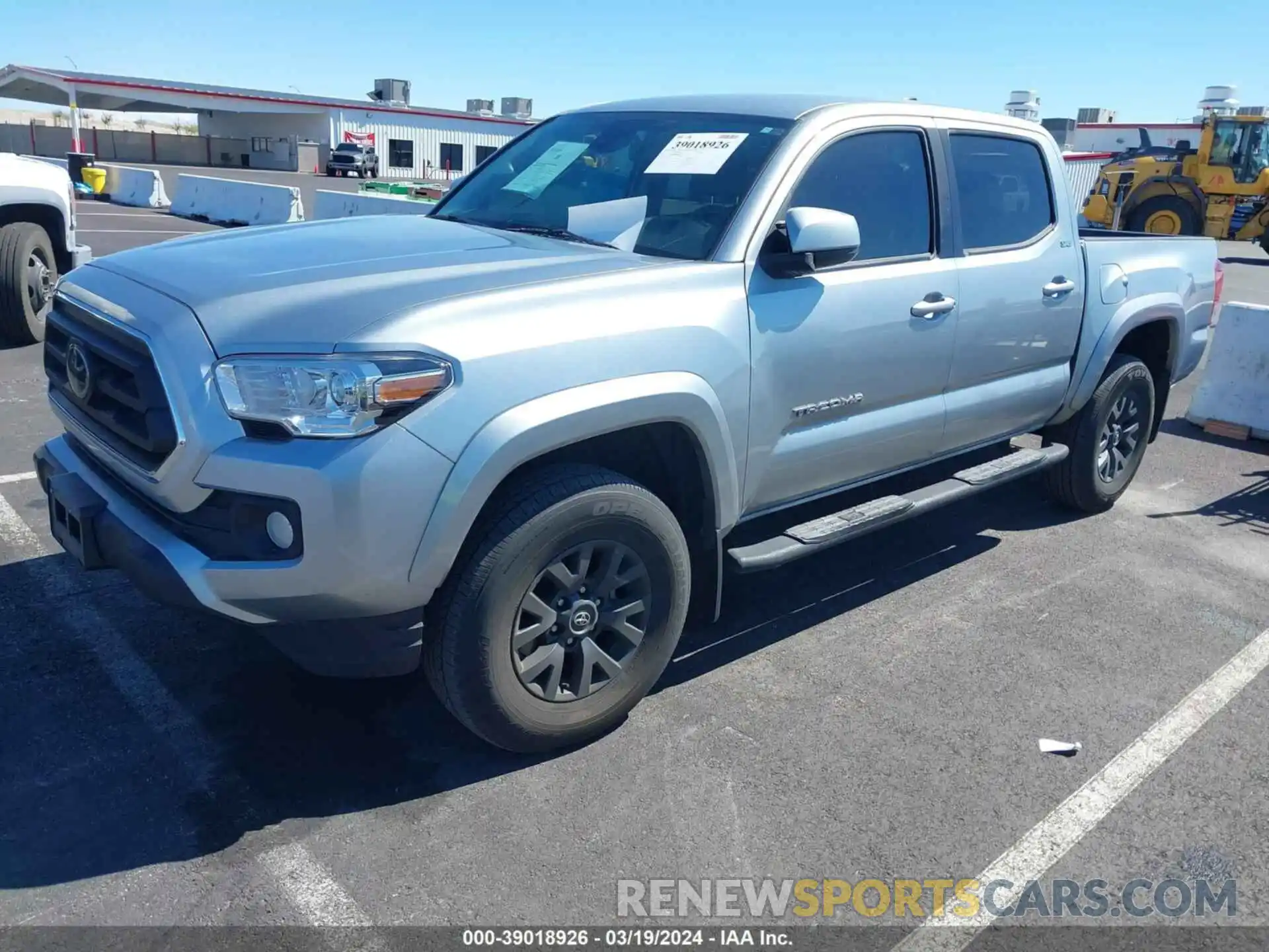 2 Photograph of a damaged car 3TMAZ5CN9NM181070 TOYOTA TACOMA 2022