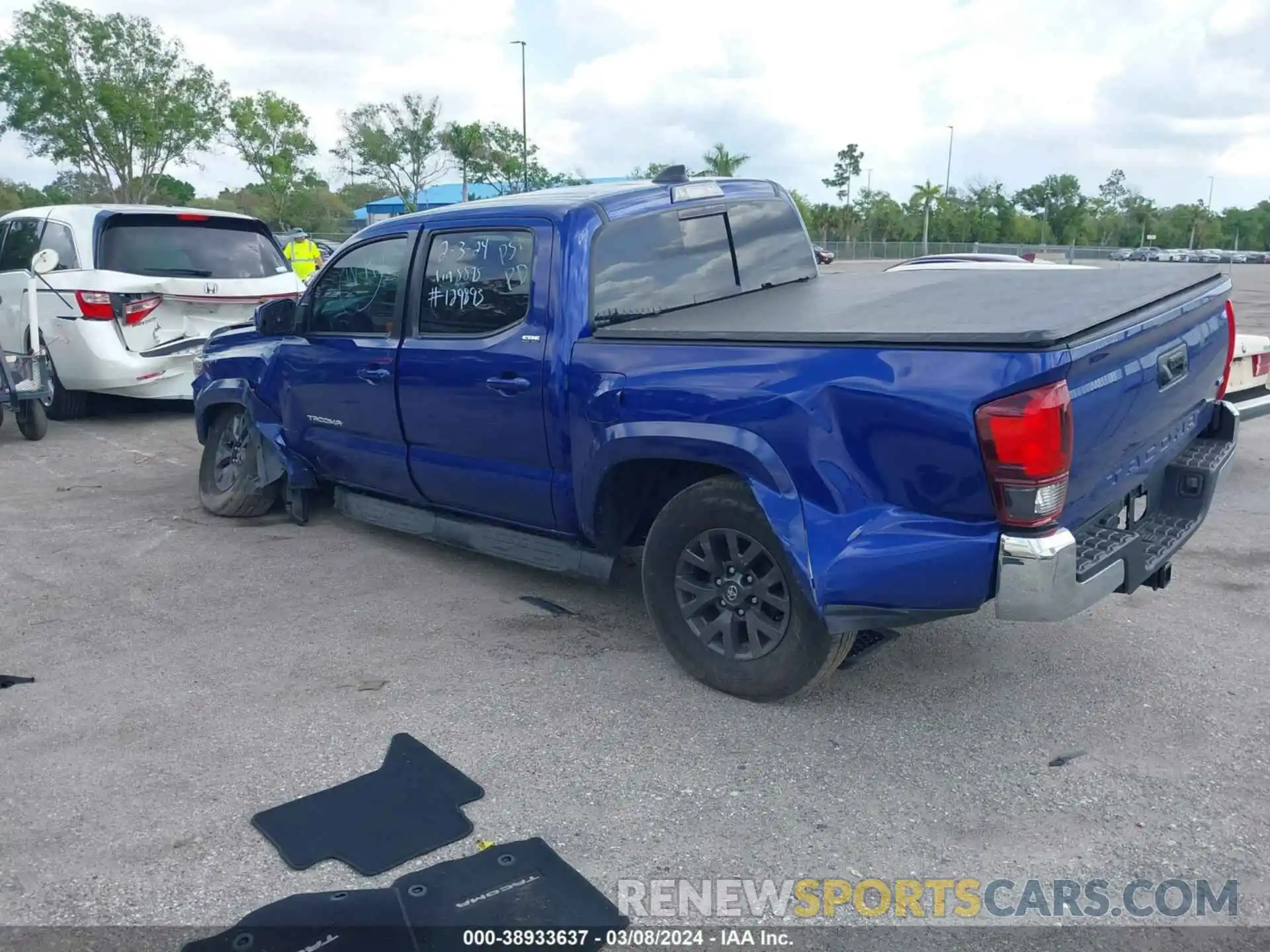 3 Photograph of a damaged car 3TMAZ5CN9NM188875 TOYOTA TACOMA 2022