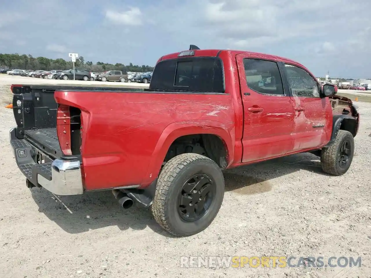 3 Photograph of a damaged car 3TMAZ5CN9NM192750 TOYOTA TACOMA 2022