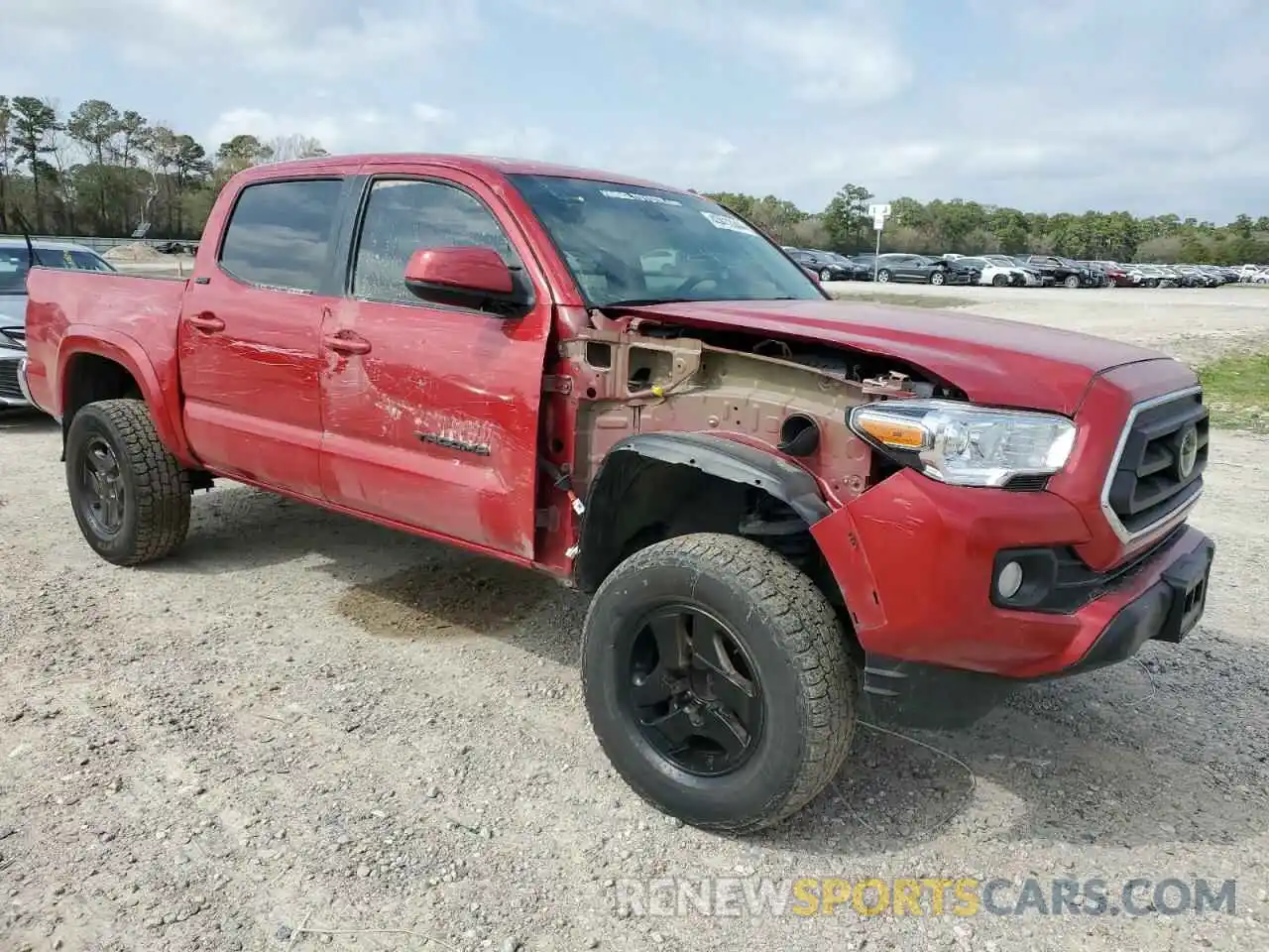 4 Photograph of a damaged car 3TMAZ5CN9NM192750 TOYOTA TACOMA 2022