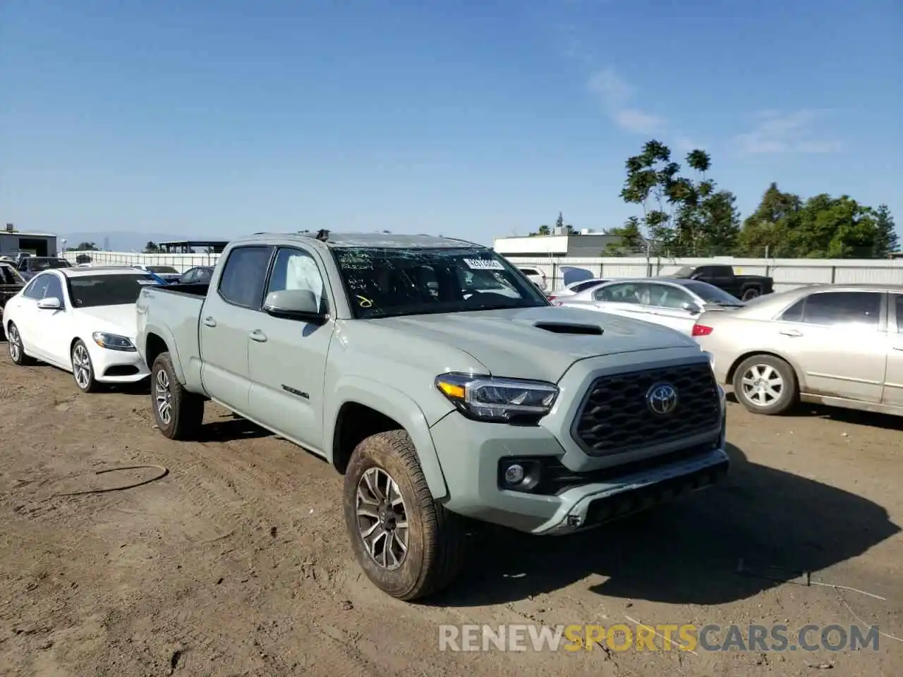 1 Photograph of a damaged car 3TMBZ5DN0NM032405 TOYOTA TACOMA 2022