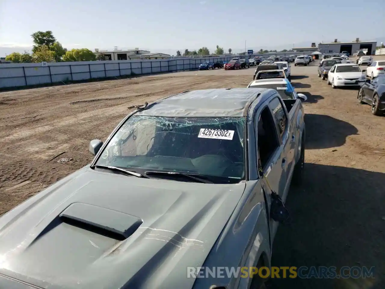 9 Photograph of a damaged car 3TMBZ5DN0NM032405 TOYOTA TACOMA 2022