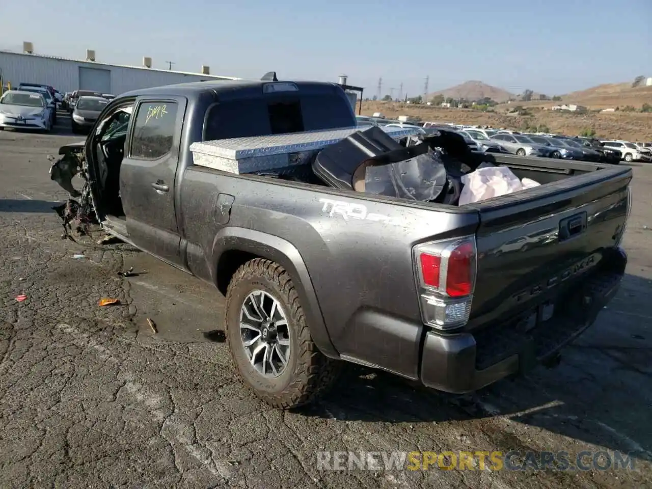 3 Photograph of a damaged car 3TMBZ5DN0NM035157 TOYOTA TACOMA 2022