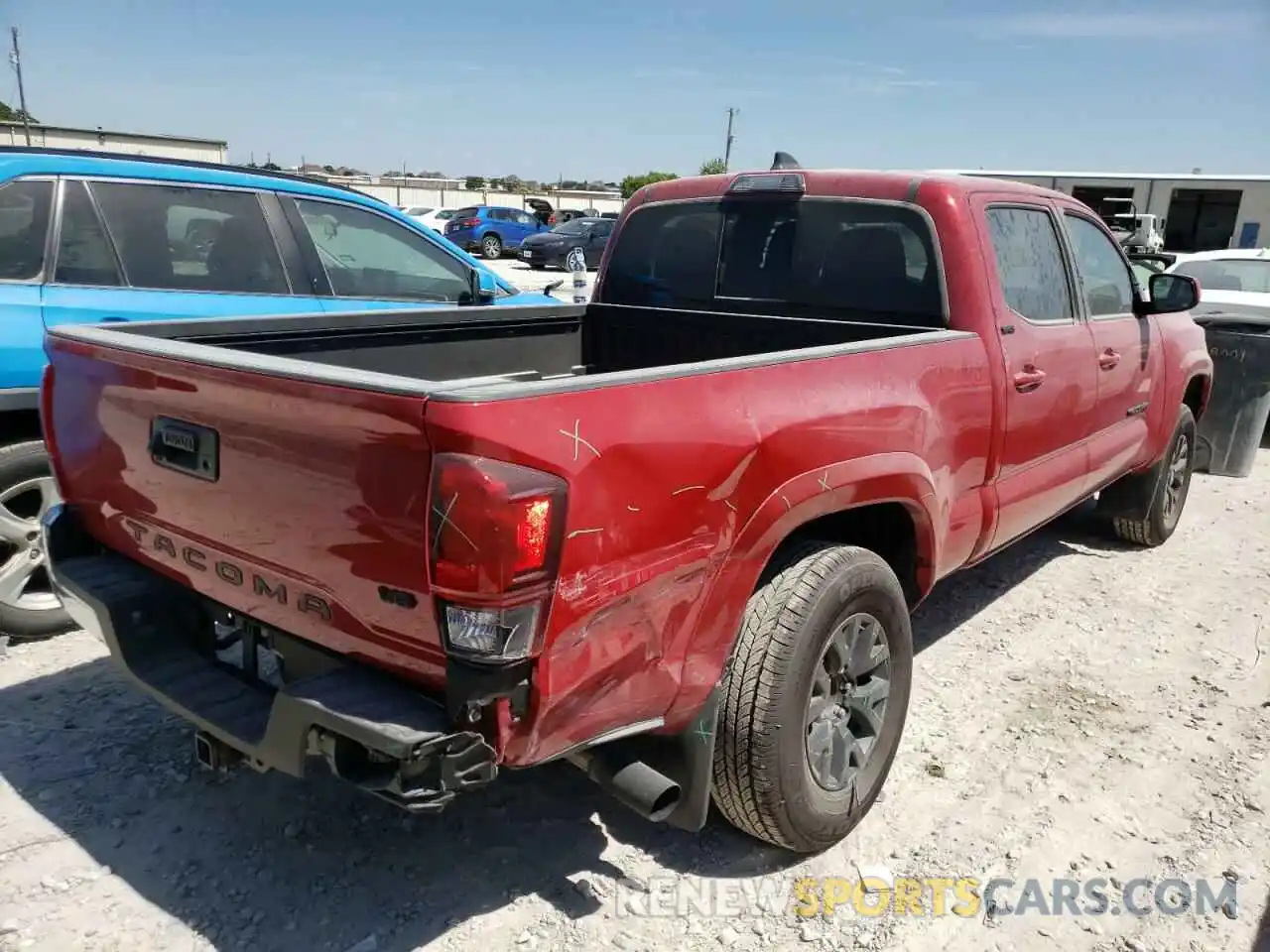 4 Photograph of a damaged car 3TMBZ5DN2NM033636 TOYOTA TACOMA 2022