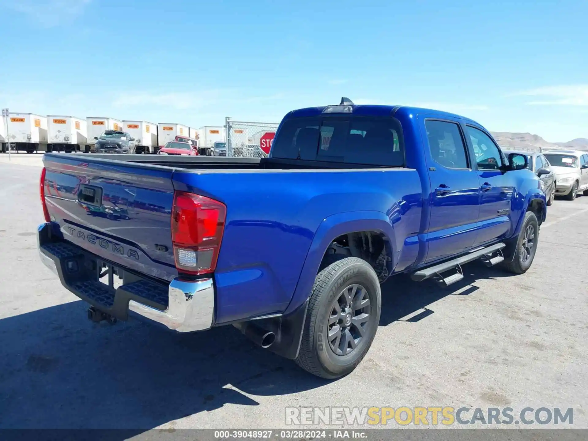 4 Photograph of a damaged car 3TMBZ5DN2NM037105 TOYOTA TACOMA 2022