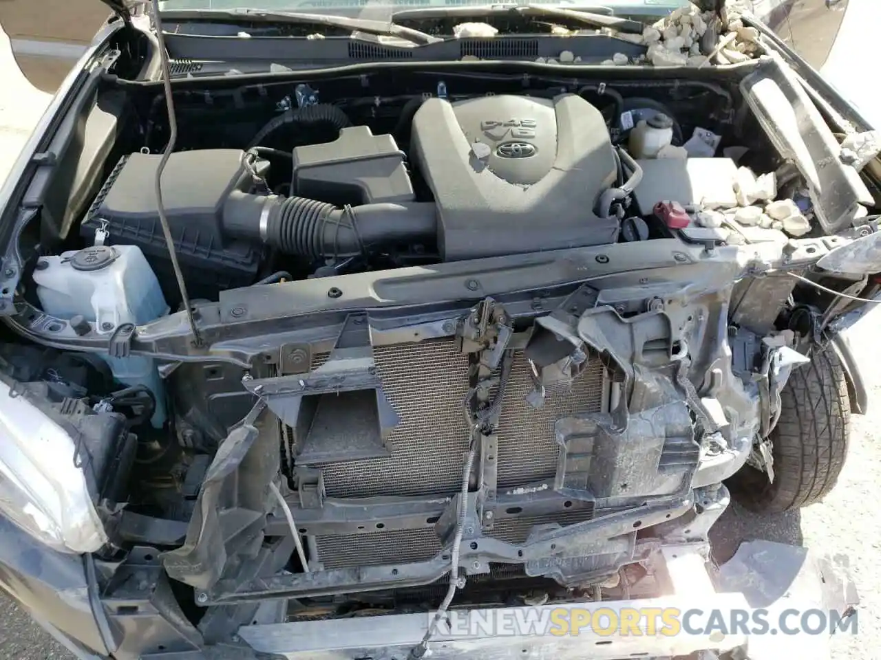 7 Photograph of a damaged car 3TMBZ5DN3NM032950 TOYOTA TACOMA 2022