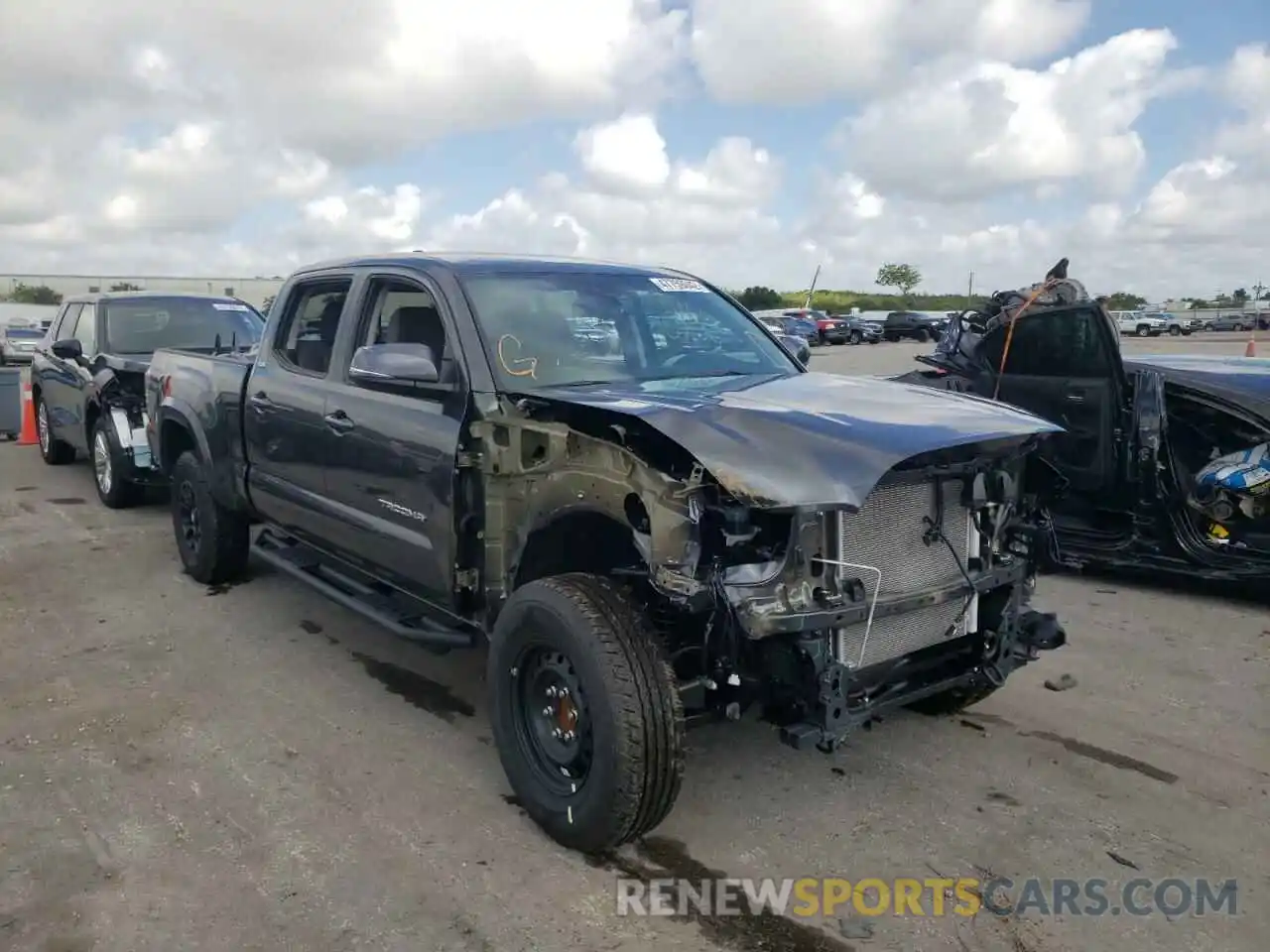 1 Photograph of a damaged car 3TMBZ5DN3NM033225 TOYOTA TACOMA 2022