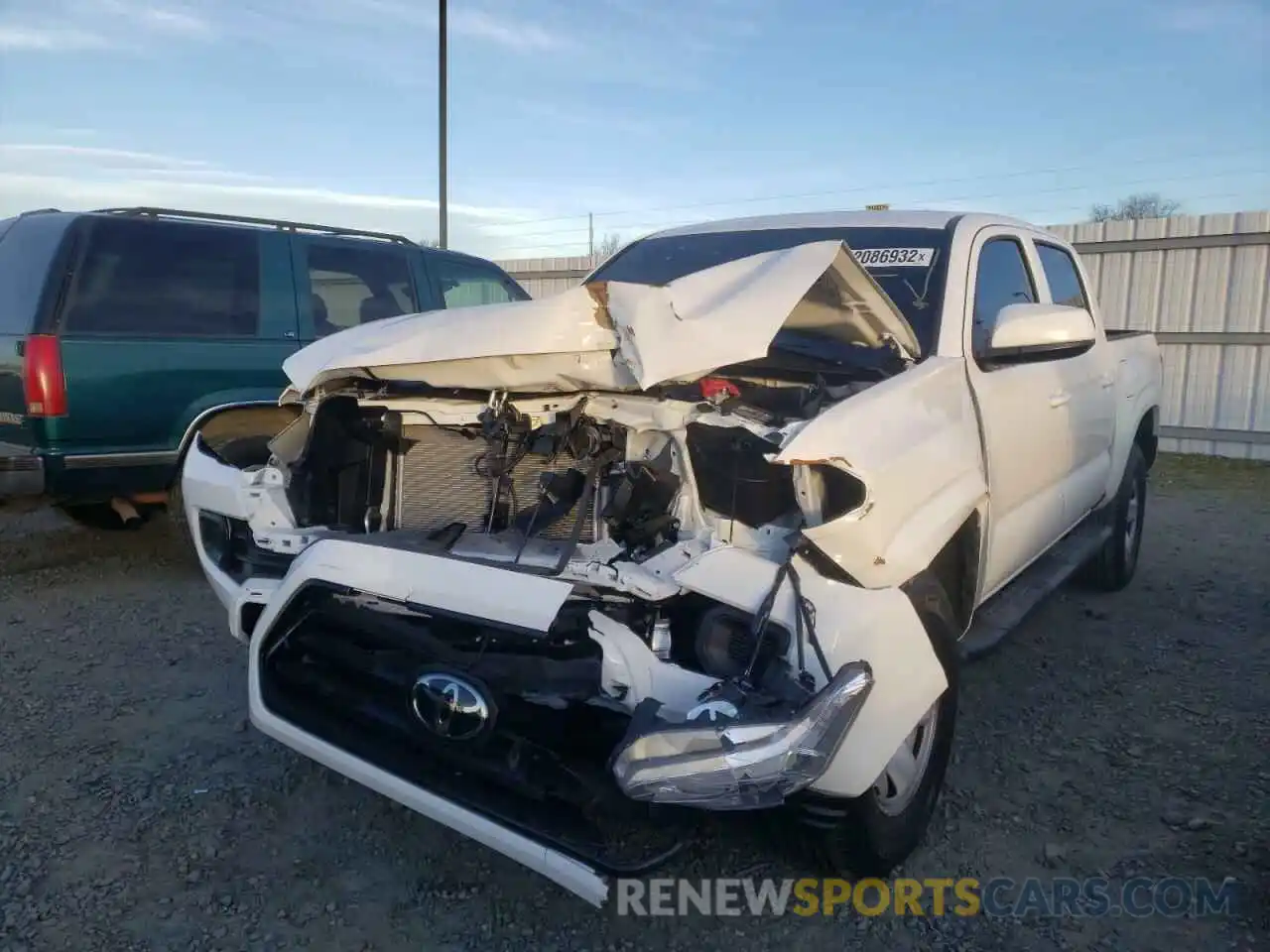 2 Photograph of a damaged car 3TMCZ5AN0NM461780 TOYOTA TACOMA 2022