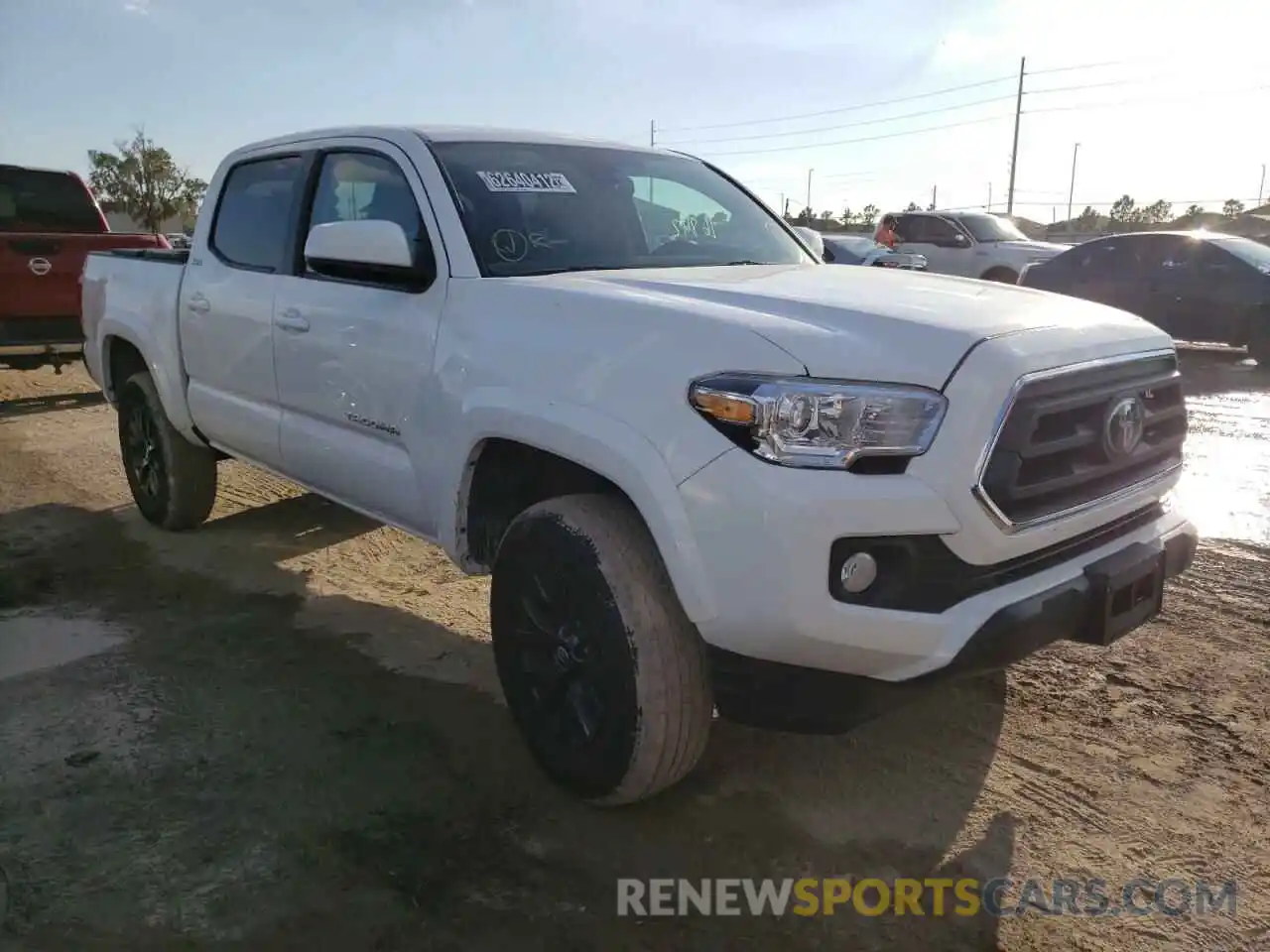 4 Photograph of a damaged car 3TMCZ5AN0NM471404 TOYOTA TACOMA 2022