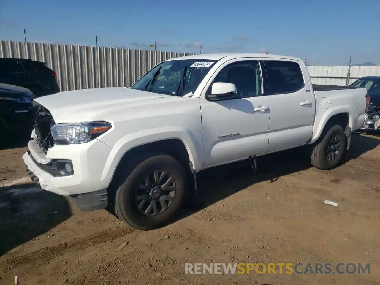 1 Photograph of a damaged car 3TMCZ5AN0NM482029 TOYOTA TACOMA 2022