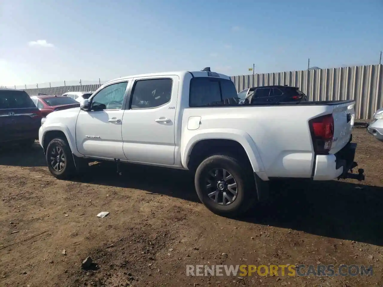 2 Photograph of a damaged car 3TMCZ5AN0NM482029 TOYOTA TACOMA 2022