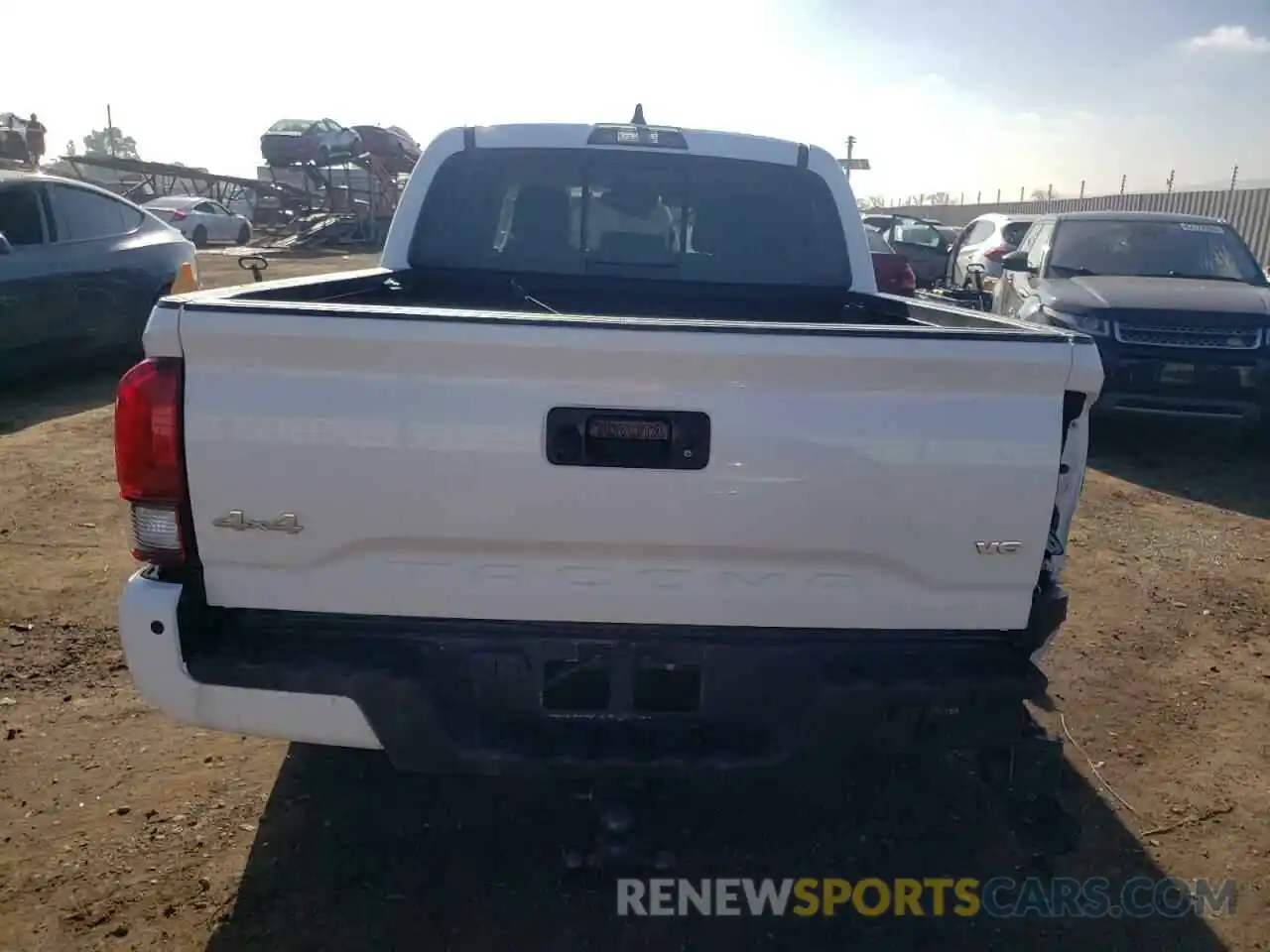 6 Photograph of a damaged car 3TMCZ5AN0NM482029 TOYOTA TACOMA 2022