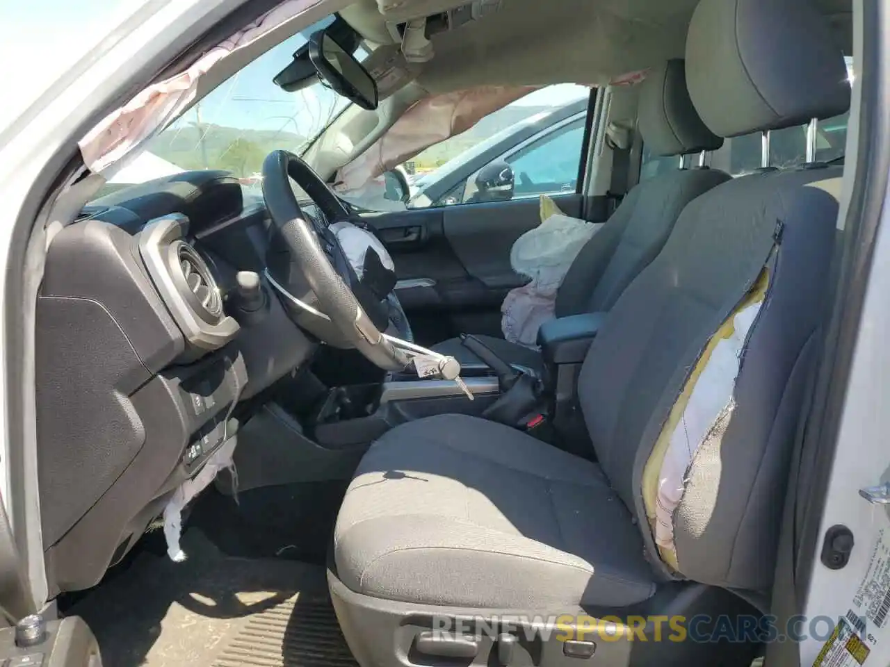 7 Photograph of a damaged car 3TMCZ5AN0NM482029 TOYOTA TACOMA 2022