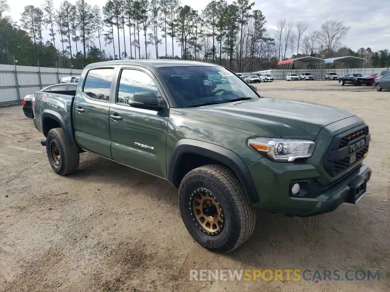 4 Photograph of a damaged car 3TMCZ5AN0NM500058 TOYOTA TACOMA 2022