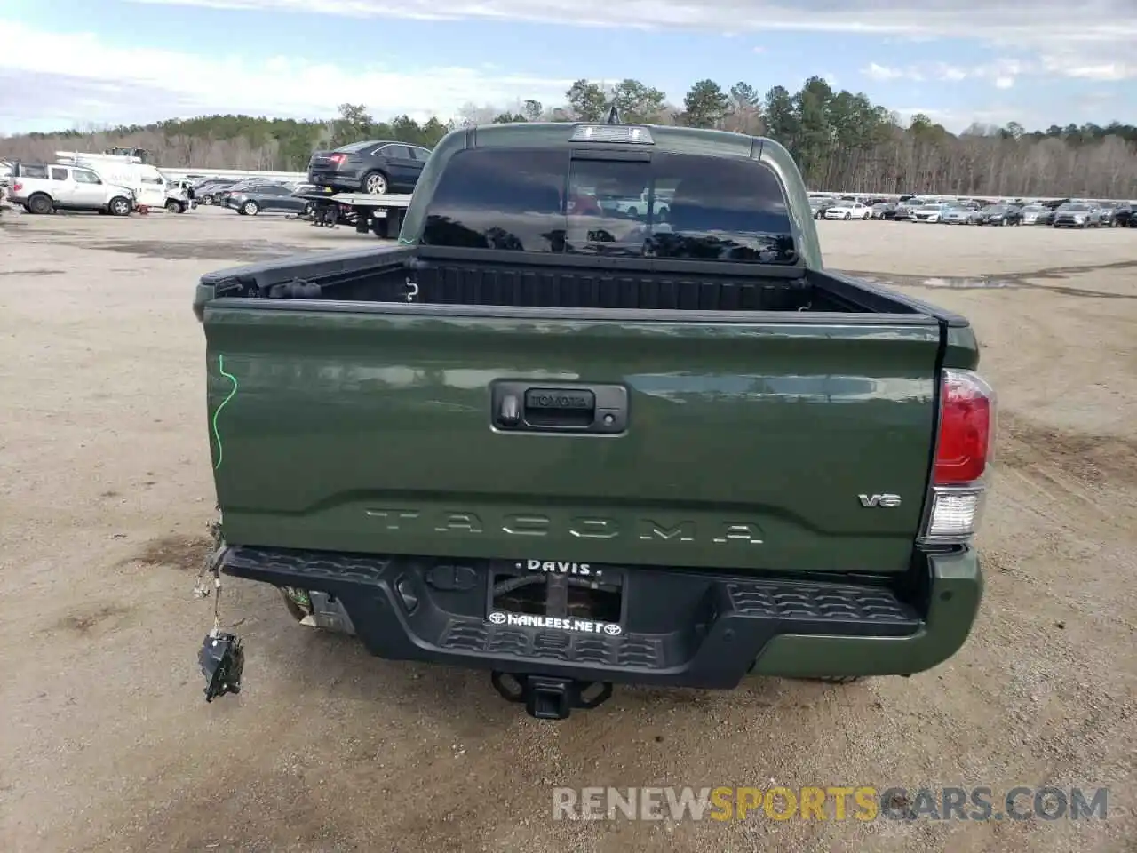 6 Photograph of a damaged car 3TMCZ5AN0NM500058 TOYOTA TACOMA 2022