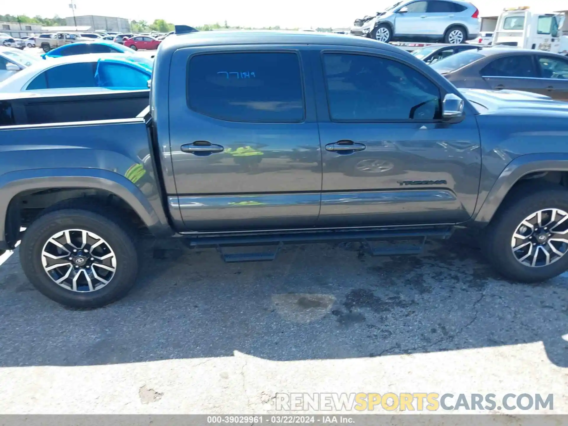 13 Photograph of a damaged car 3TMCZ5AN0NM503784 TOYOTA TACOMA 2022