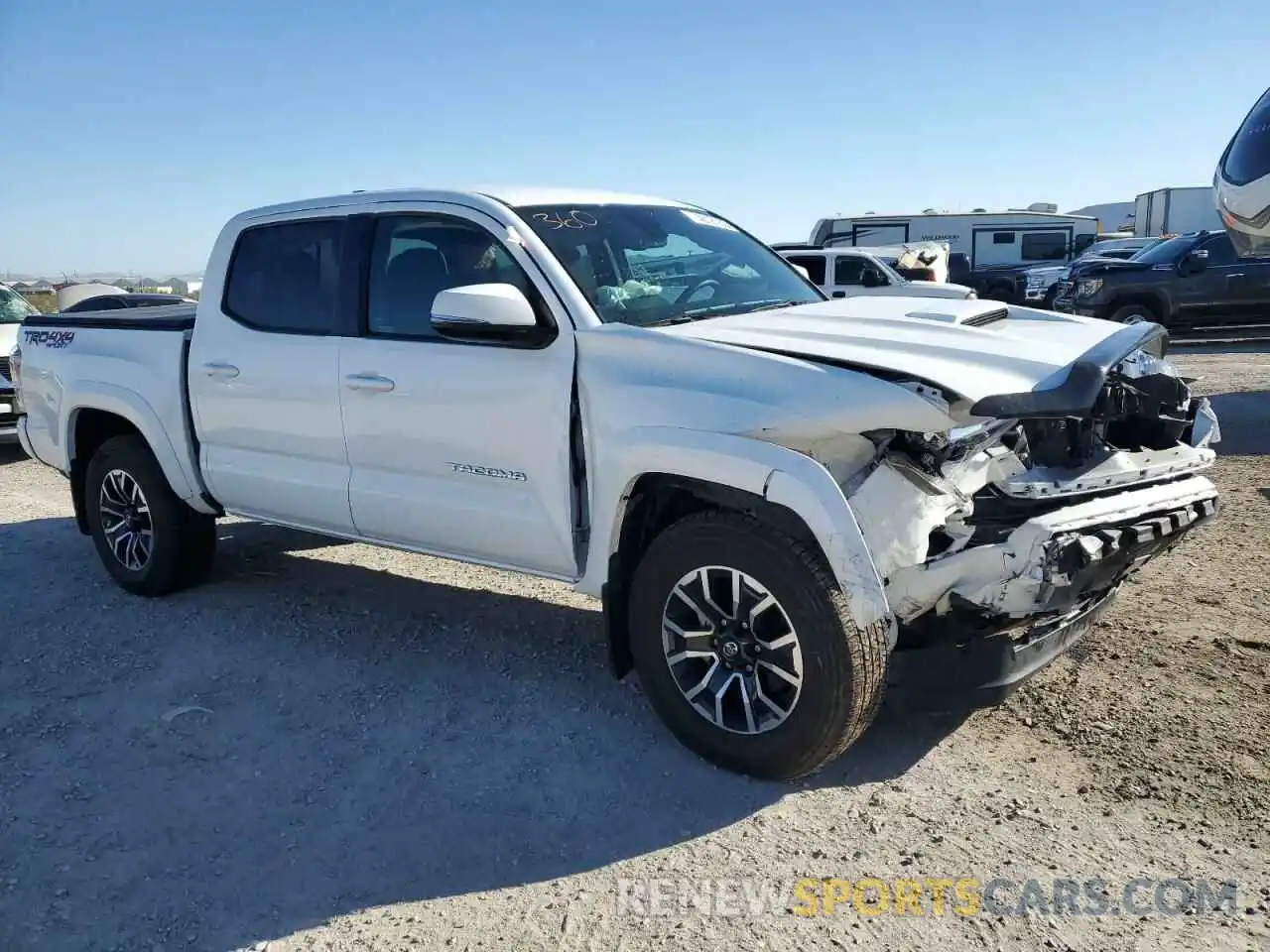 4 Photograph of a damaged car 3TMCZ5AN0NM506152 TOYOTA TACOMA 2022