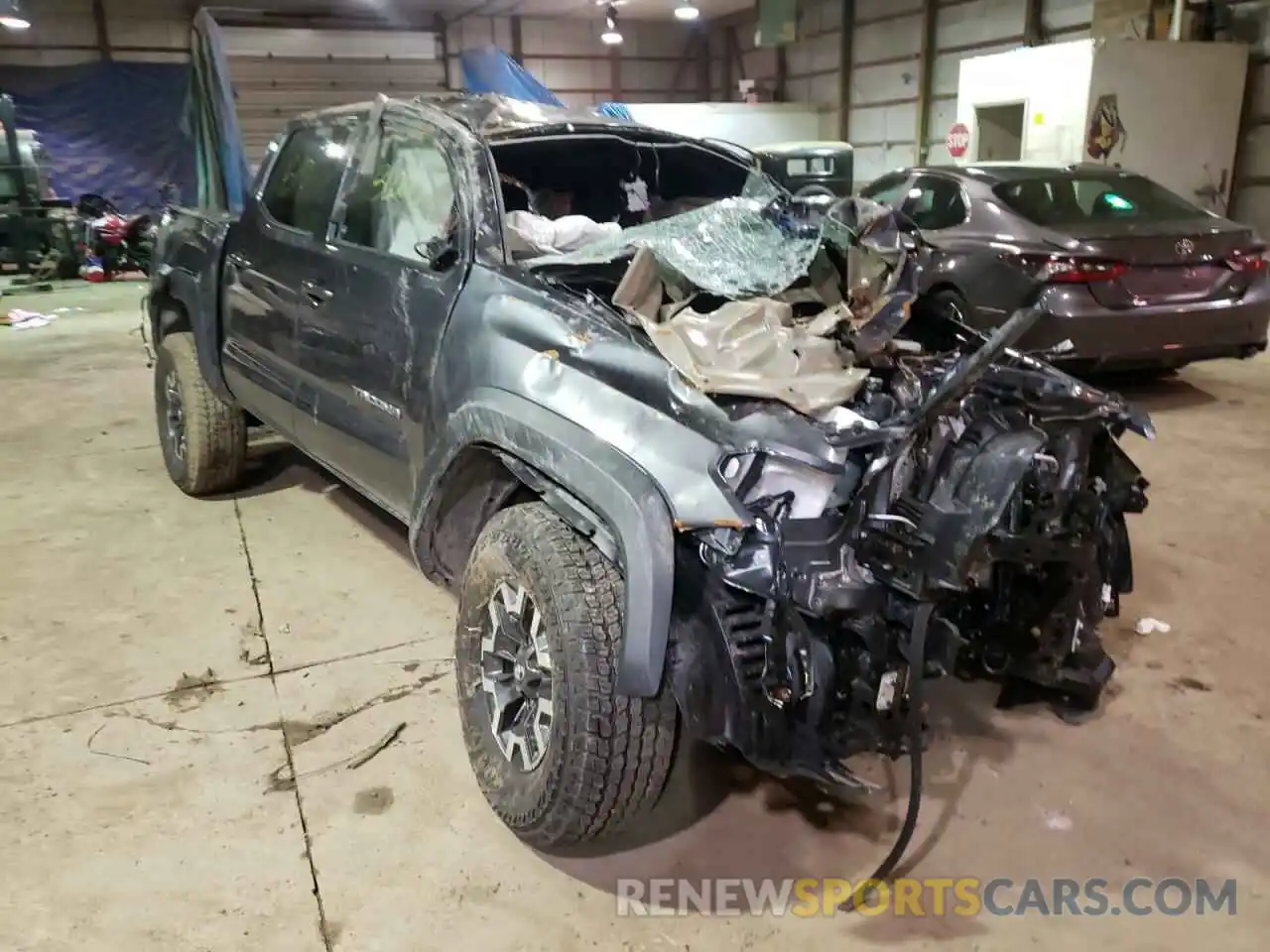 1 Photograph of a damaged car 3TMCZ5AN1NM455745 TOYOTA TACOMA 2022