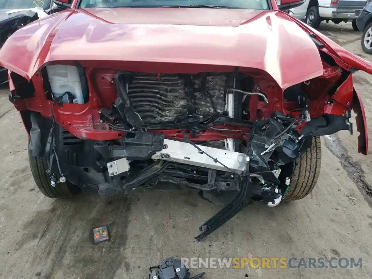 9 Photograph of a damaged car 3TMCZ5AN1NM455910 TOYOTA TACOMA 2022