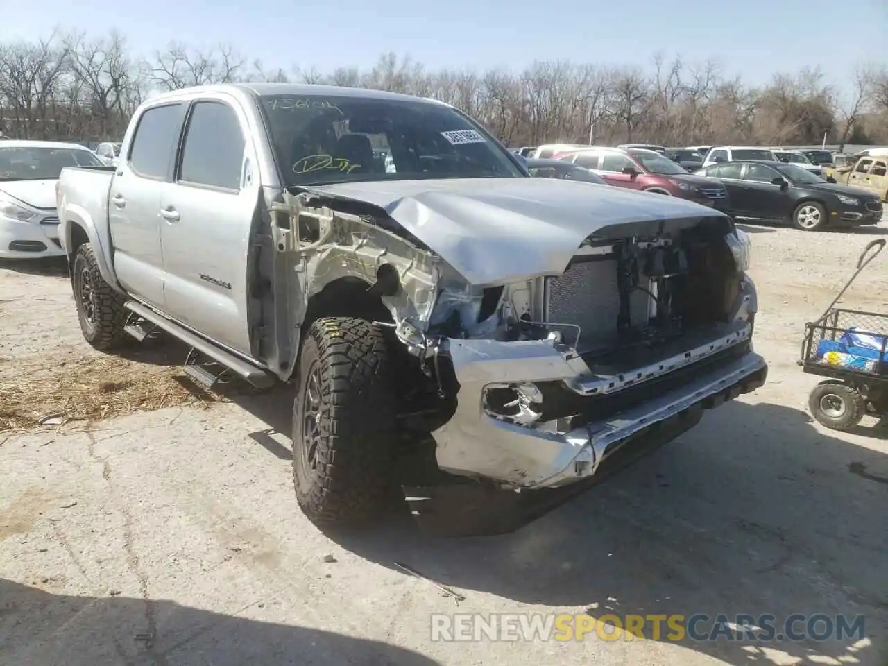 1 Photograph of a damaged car 3TMCZ5AN1NM456104 TOYOTA TACOMA 2022