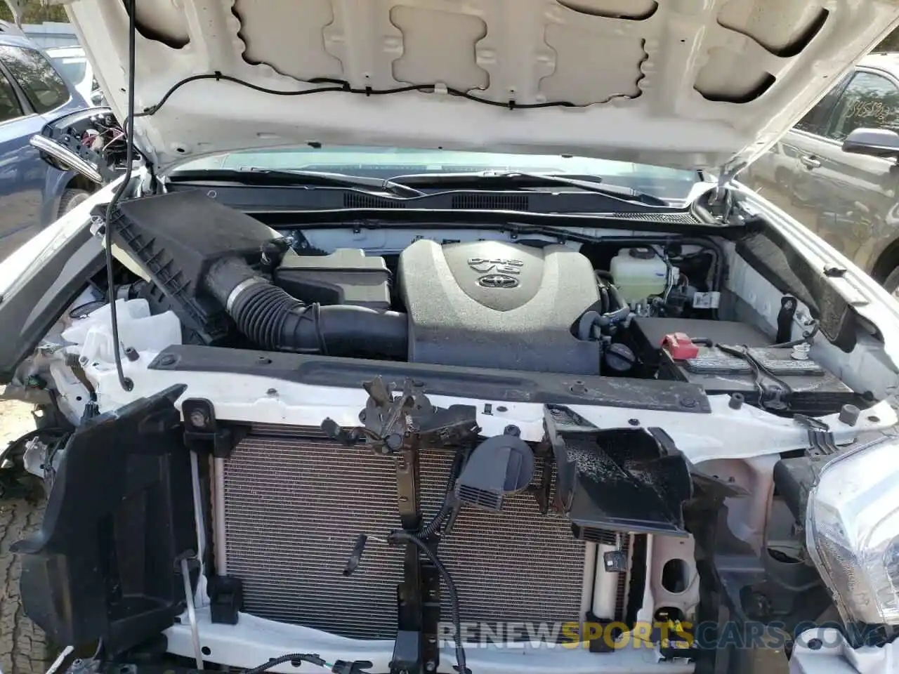 7 Photograph of a damaged car 3TMCZ5AN1NM460718 TOYOTA TACOMA 2022