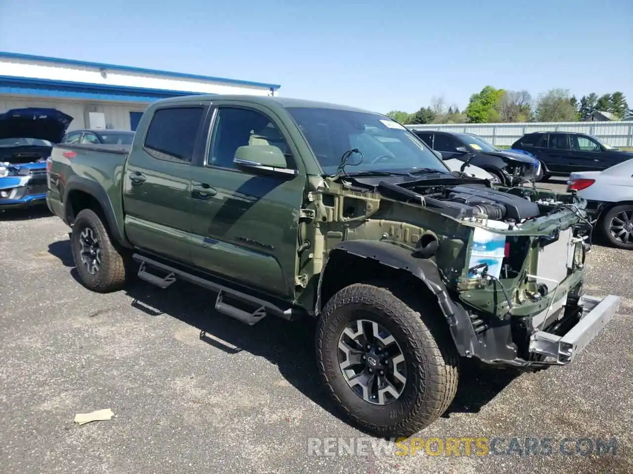 1 Photograph of a damaged car 3TMCZ5AN1NM471850 TOYOTA TACOMA 2022