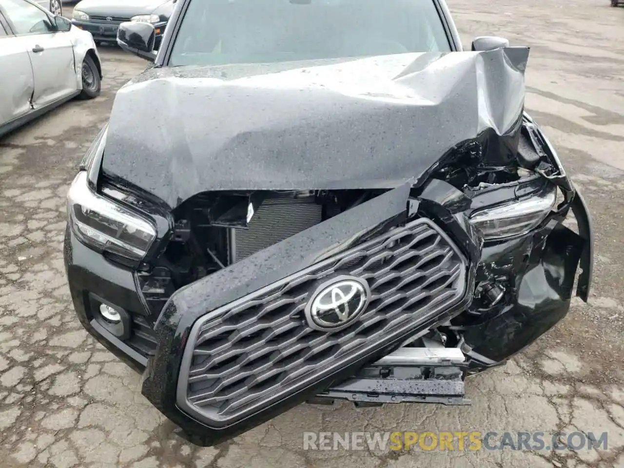 7 Photograph of a damaged car 3TMCZ5AN1NM475302 TOYOTA TACOMA 2022